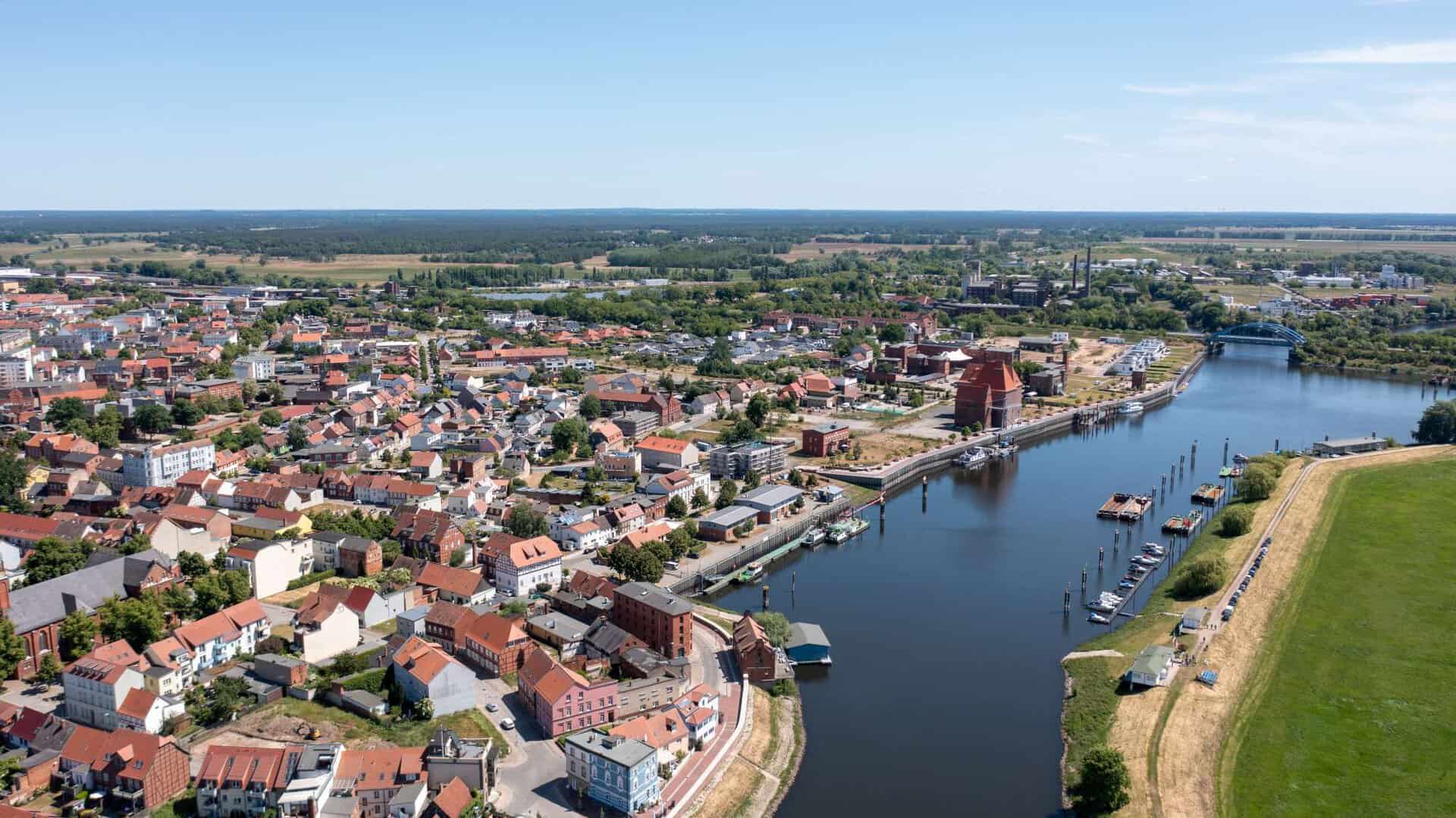Luftbild vom Hafenbereich in Wittenberge